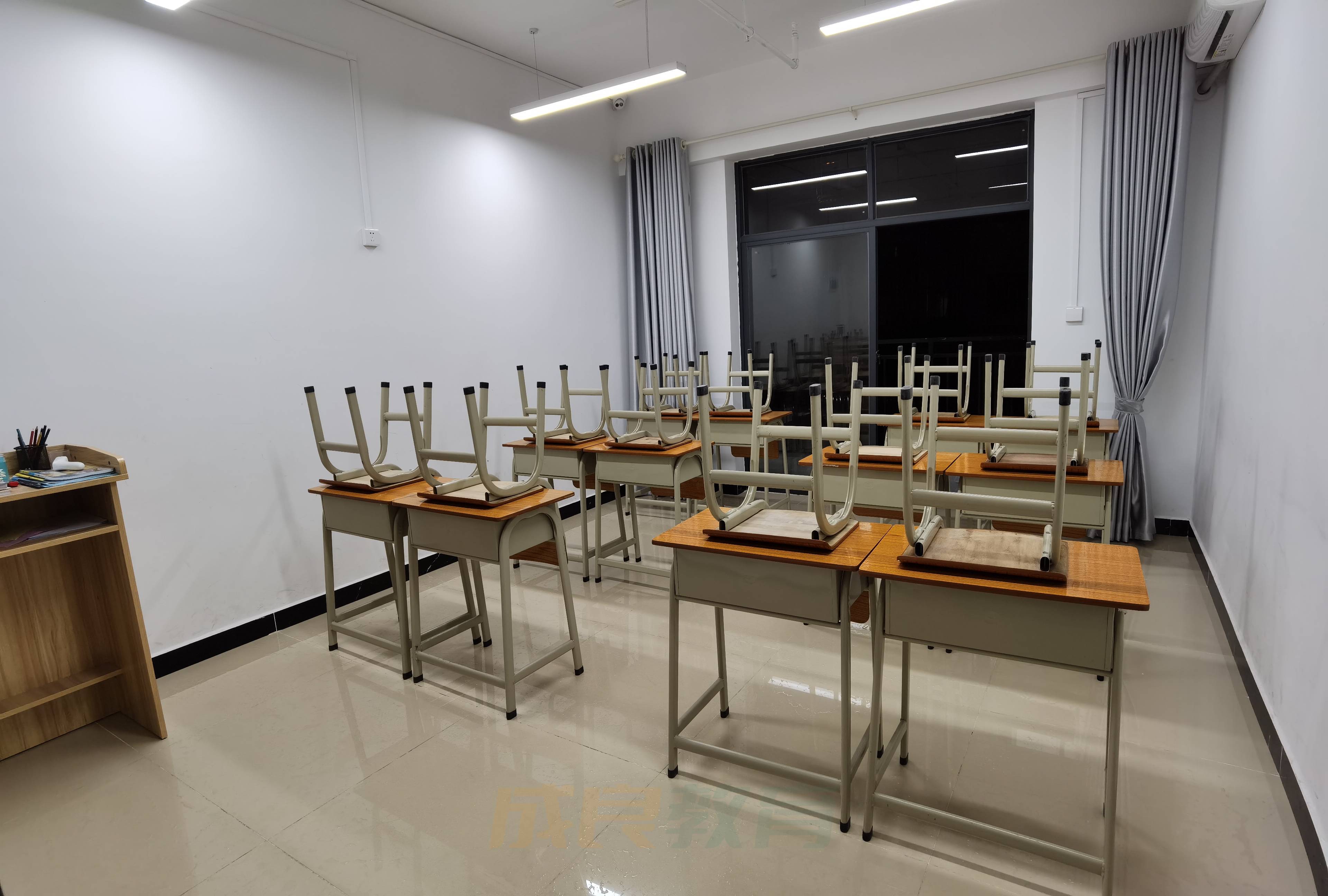 燃榜教育（原成良教育）高新二路校区教学环境展示-燃榜教育