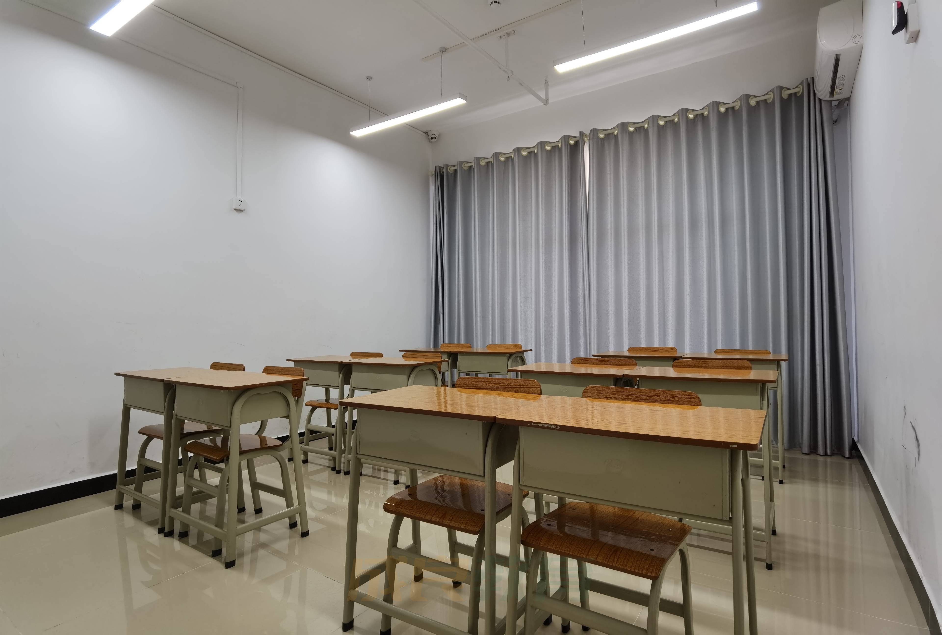 燃榜教育（原成良教育）高新二路校区教学环境展示-燃榜教育