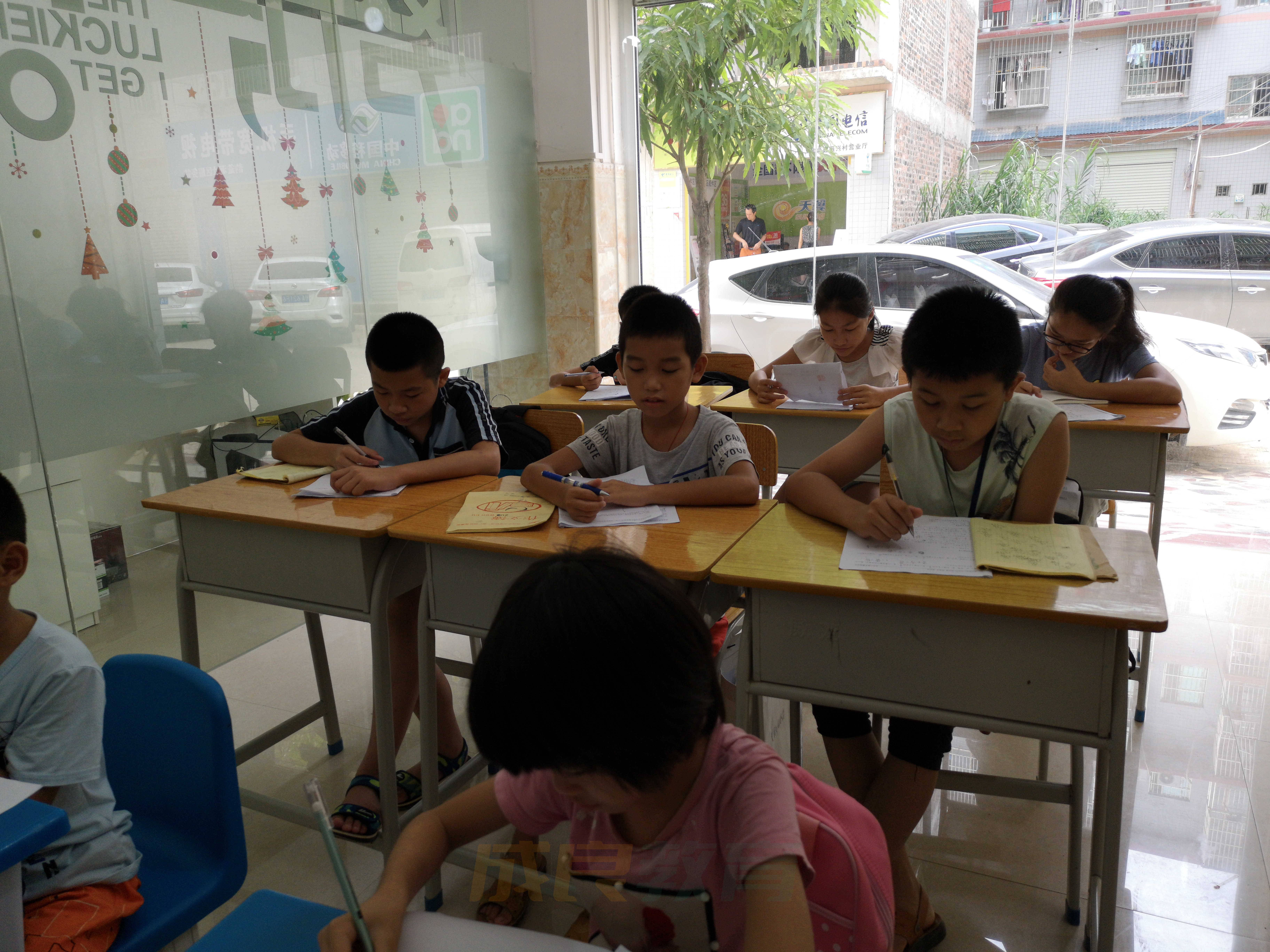 燃榜教育（原成良教育）2018年成长记录-燃榜教育