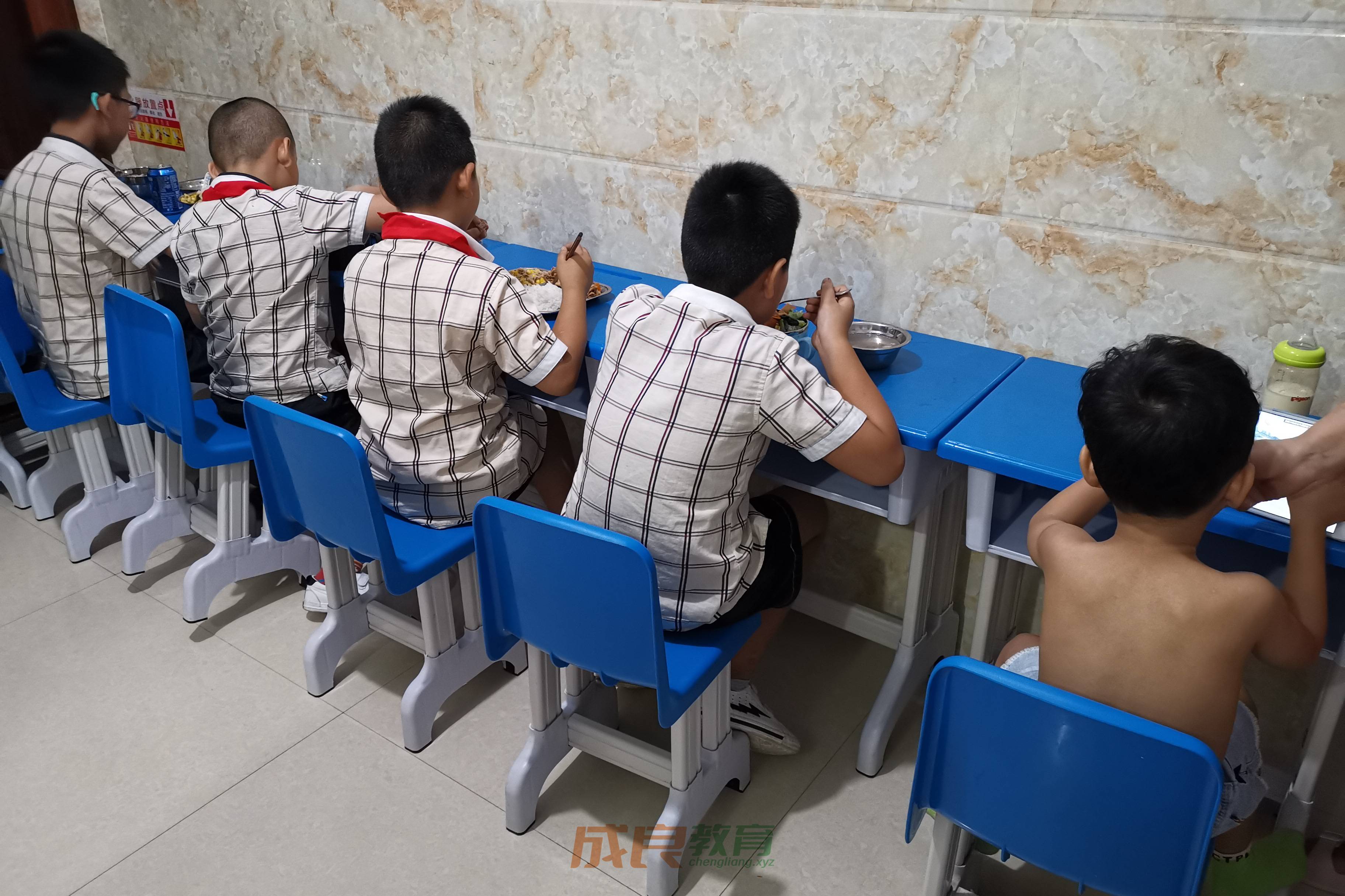 燃榜教育（原成良教育）2019年成长记录影集-燃榜教育