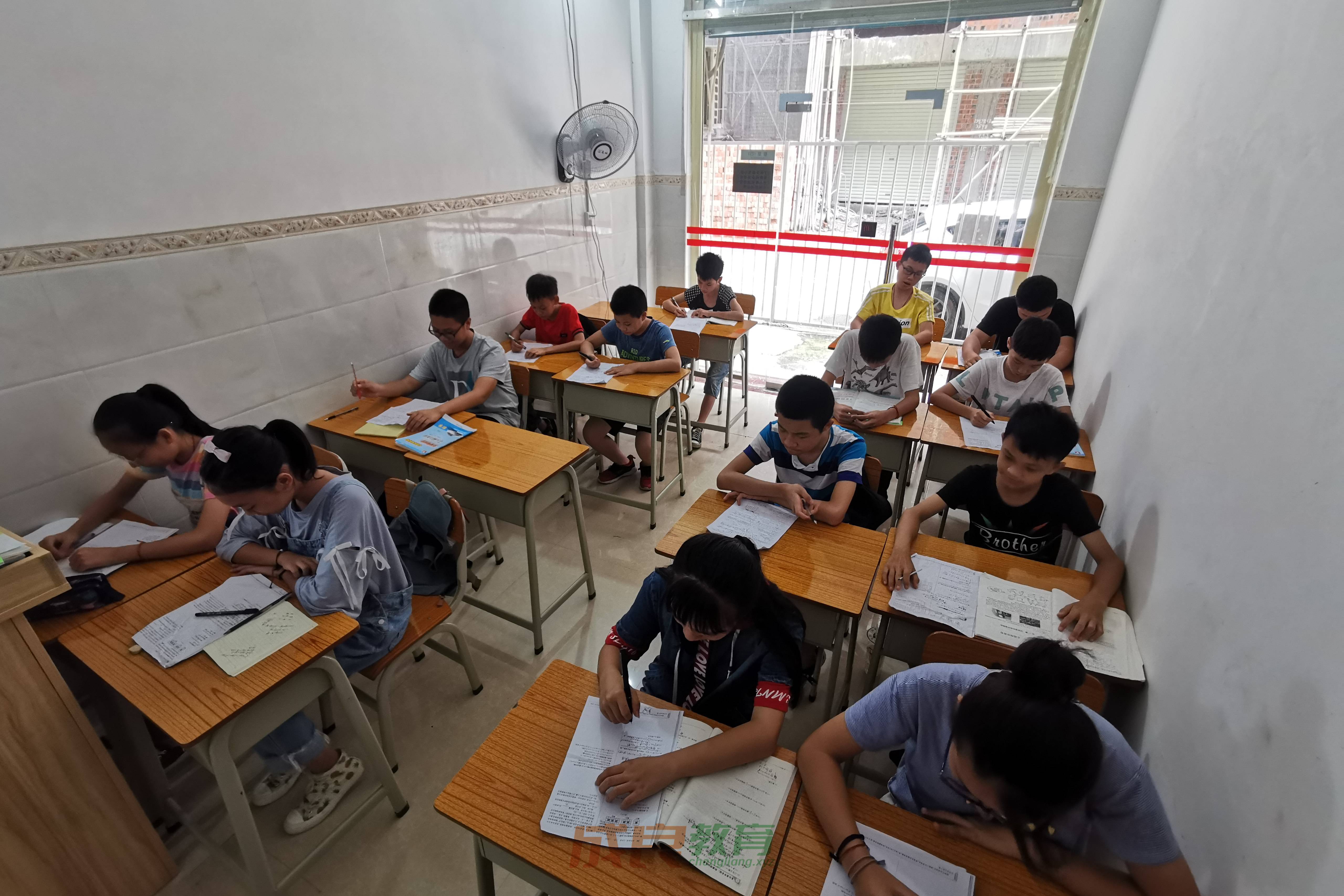 燃榜教育（原成良教育）2019年成长记录影集-燃榜教育