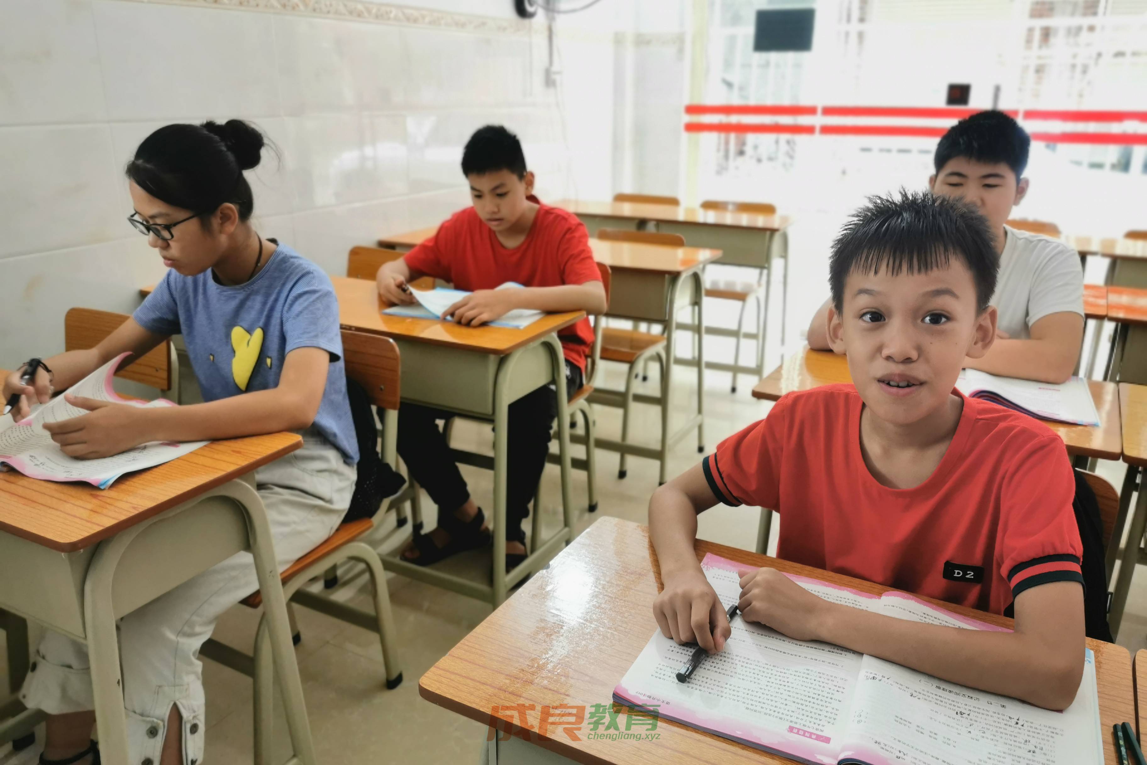 燃榜教育（原成良教育）2019年成长记录影集-燃榜教育