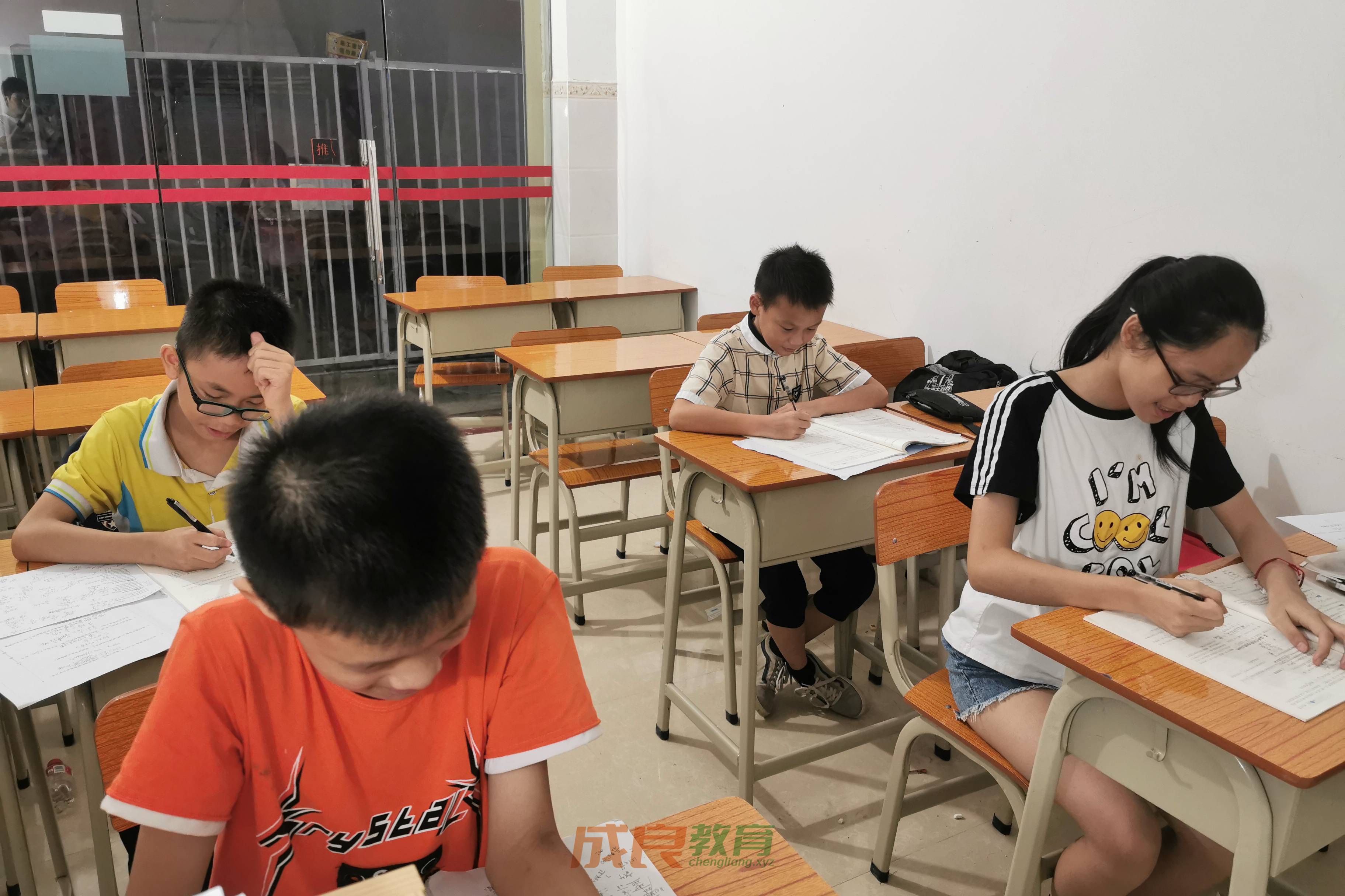 燃榜教育（原成良教育）2019年成长记录影集-燃榜教育